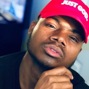 Meet your Posher, Donovan